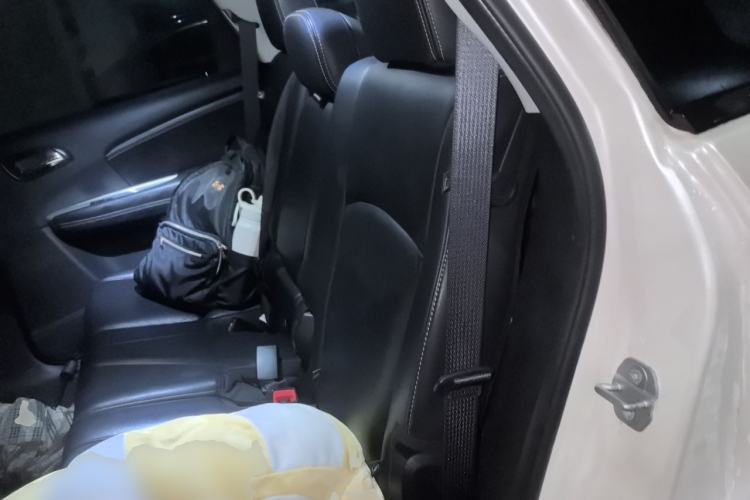 Used Dodge Journey 2014 2.4L Two-Wheel Drive Touring Edition Left Rear Seat