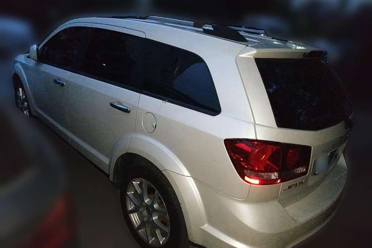 Used Dodge Journey 2014 2.4L Two-Wheel Drive Touring Edition Rear Left 45 Deg