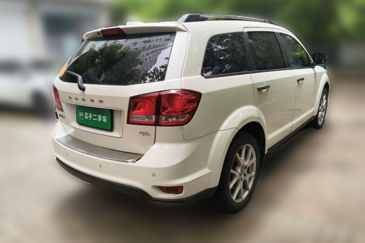 Used Dodge Journey 2014 2.4L Two-Wheel Drive Touring Edition Rear Right 45 Deg