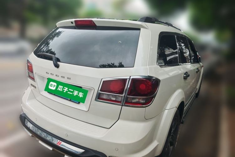 Used Dodge Journey 2014 2.4L Two-Wheel Drive Touring Edition Rear Right 45 Deg