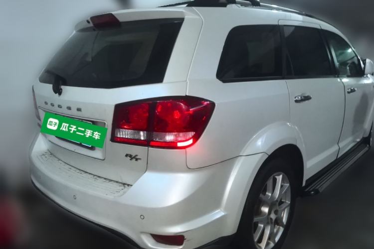 Used Dodge Journey 2014 2.4L Two-Wheel Drive Touring Edition Rear Right 45 Deg