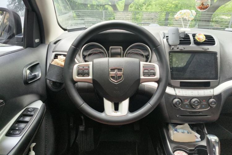 Used Dodge Journey 2014 2.4L Two-Wheel Drive Touring Edition Steering Wheel
