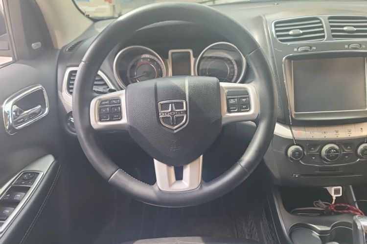 Used Dodge Journey 2014 2.4L Two-Wheel Drive Touring Edition Steering Wheel