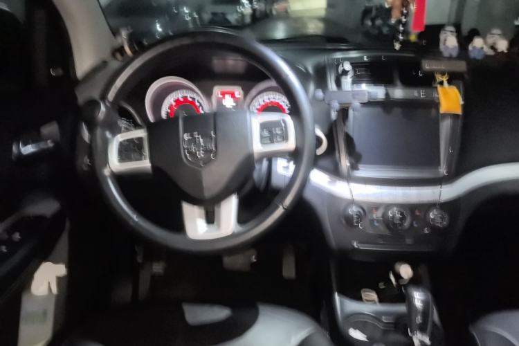 Used Dodge Journey 2014 2.4L Two-Wheel Drive Touring Edition Steering Wheel