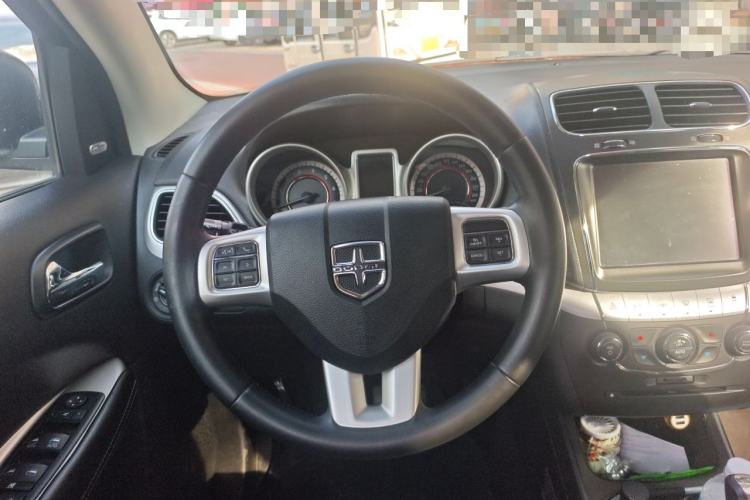 Used Dodge Journey 2014 2.4L Two-Wheel Drive Touring Edition Steering Wheel
