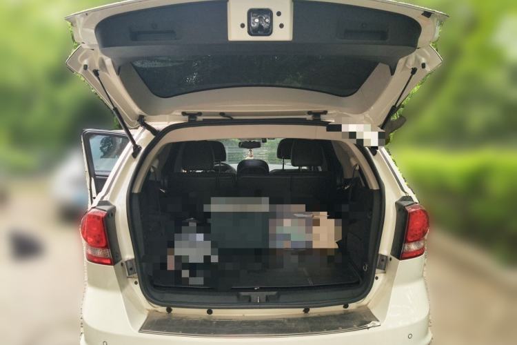 Used Dodge Journey 2014 2.4L Two-Wheel Drive Touring Edition Trunk