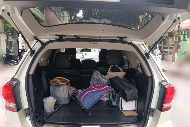 Used Dodge Journey 2014 2.4L Two-Wheel Drive Touring Edition Trunk