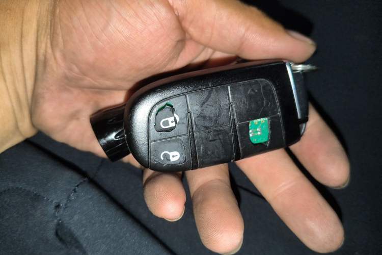 Used Dodge Journey 2014 2.4L Two-Wheel Drive Touring Edition Vehicle Key