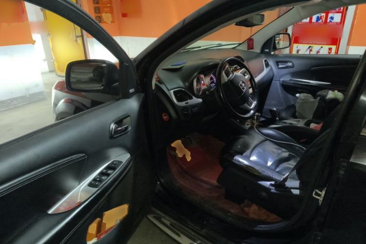 Used Dodge Journey 2015 2.0TD Four-Wheel Drive Luxury Edition Driver Seat