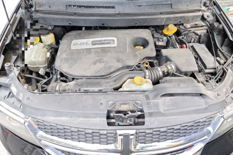 Used Dodge Journey 2015 2.0TD Four-Wheel Drive Luxury Edition Engine Bay