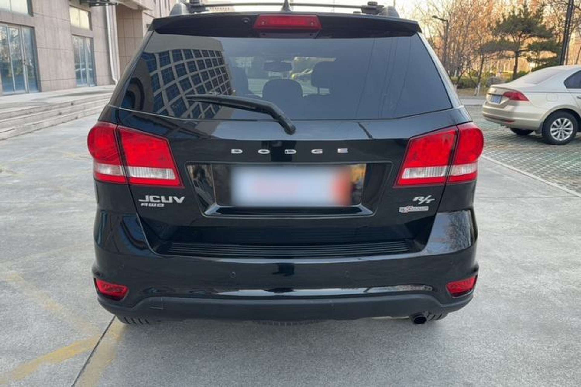 Used Dodge Journey 2015 2.0TD Four-Wheel Drive Luxury Edition Exterior 2