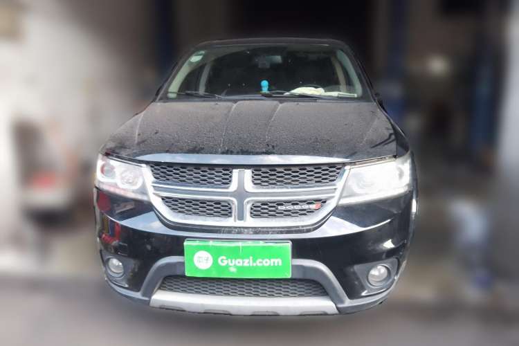 Used Dodge Journey 2015 2.0TD Four-Wheel Drive Luxury Edition Front