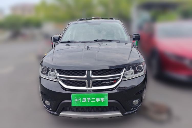 Used Dodge Journey 2015 2.0TD Four-Wheel Drive Luxury Edition Front
