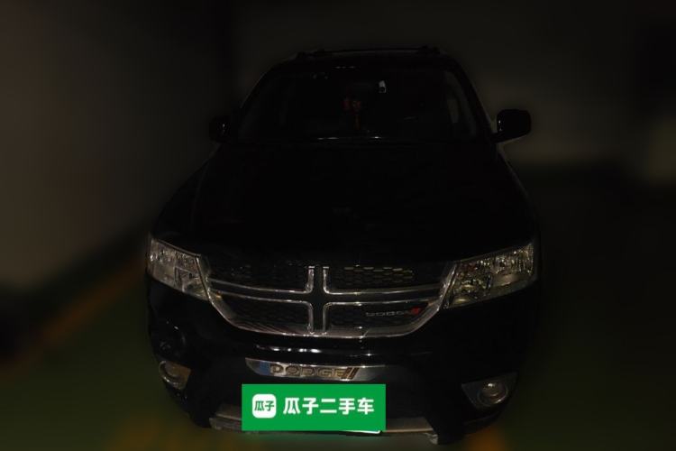 Used Dodge Journey 2015 2.0TD Four-Wheel Drive Luxury Edition Front