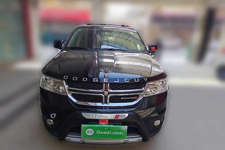 Used Dodge Journey 2015 2.0TD Four-Wheel Drive Luxury Edition Front