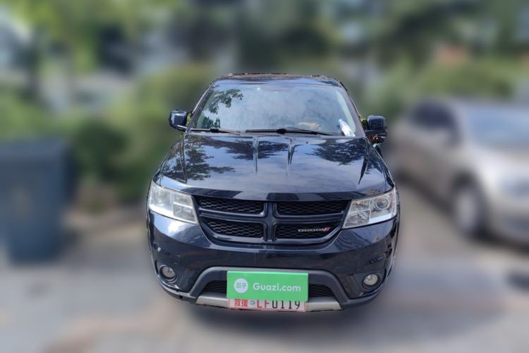 Used Dodge Journey 2015 2.0TD Four-Wheel Drive Luxury Edition Front