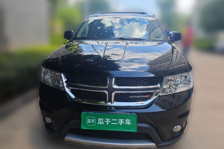 Used Dodge Journey 2015 2.0TD Four-Wheel Drive Luxury Edition Front