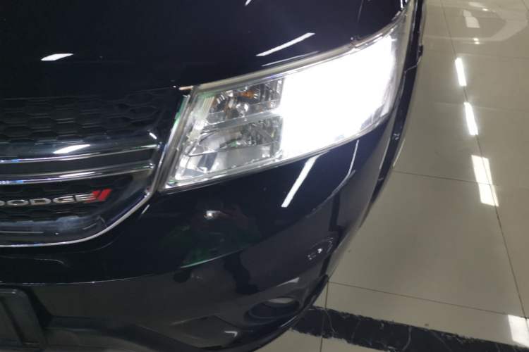 Used Dodge Journey 2015 2.0TD Four-Wheel Drive Luxury Edition Left Front Headlight