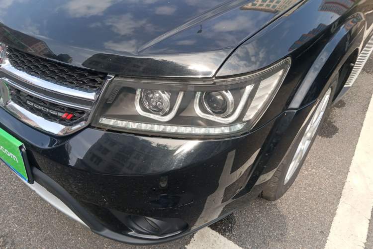 Used Dodge Journey 2015 2.0TD Four-Wheel Drive Luxury Edition Left Front Headlight