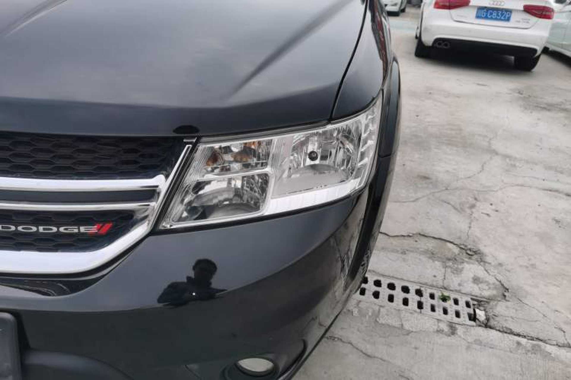 Used Dodge Journey 2015 2.0TD Four-Wheel Drive Luxury Edition Left Front Headlight