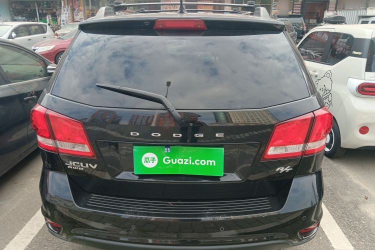 Used Dodge Journey 2015 2.0TD Four-Wheel Drive Luxury Edition Rear