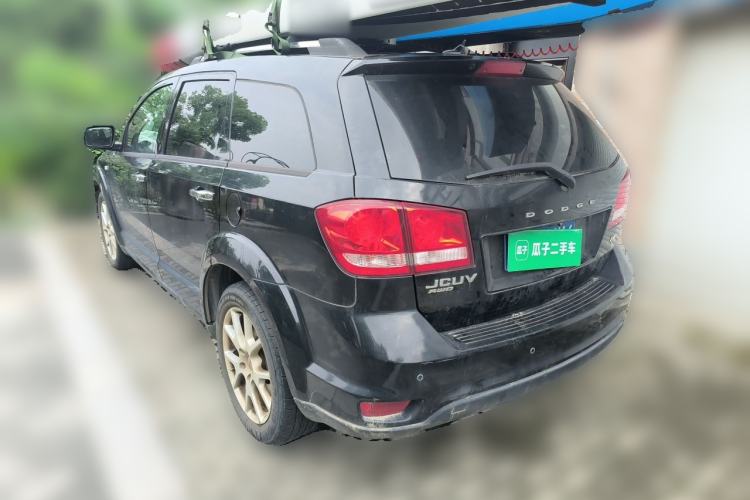 Used Dodge Journey 2015 2.0TD Four-Wheel Drive Luxury Edition Rear Left 45 Deg