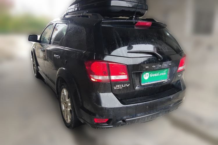 Used Dodge Journey 2015 2.0TD Four-Wheel Drive Luxury Edition Rear Left 45 Deg