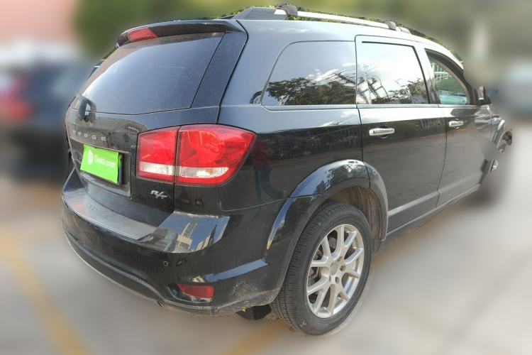 Used Dodge Journey 2015 2.0TD Four-Wheel Drive Luxury Edition Rear Right 45 Deg