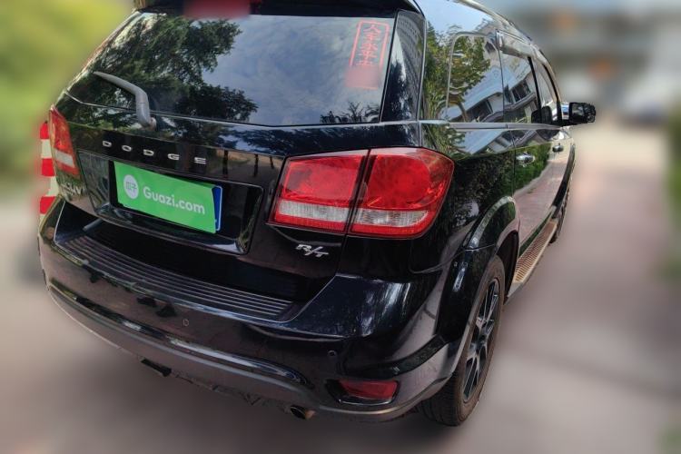Used Dodge Journey 2015 2.0TD Four-Wheel Drive Luxury Edition Rear Right 45 Deg