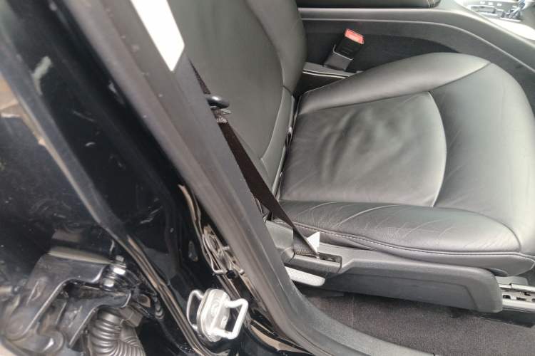Used Dodge Journey 2015 2.0TD Four-Wheel Drive Luxury Edition Right Front Seat