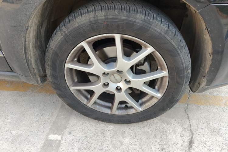 Used Dodge Journey 2015 2.0TD Four-Wheel Drive Luxury Edition Right Front Wheel Hub