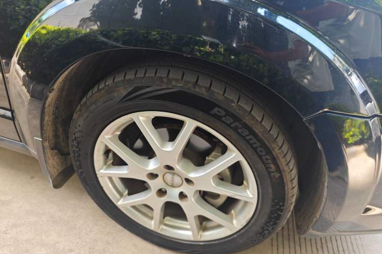 Used Dodge Journey 2015 2.0TD Four-Wheel Drive Luxury Edition Right Front Wheel Hub