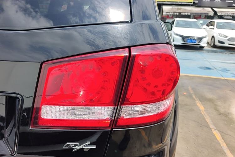 Used Dodge Journey 2015 2.0TD Four-Wheel Drive Luxury Edition Right Rear Taillight