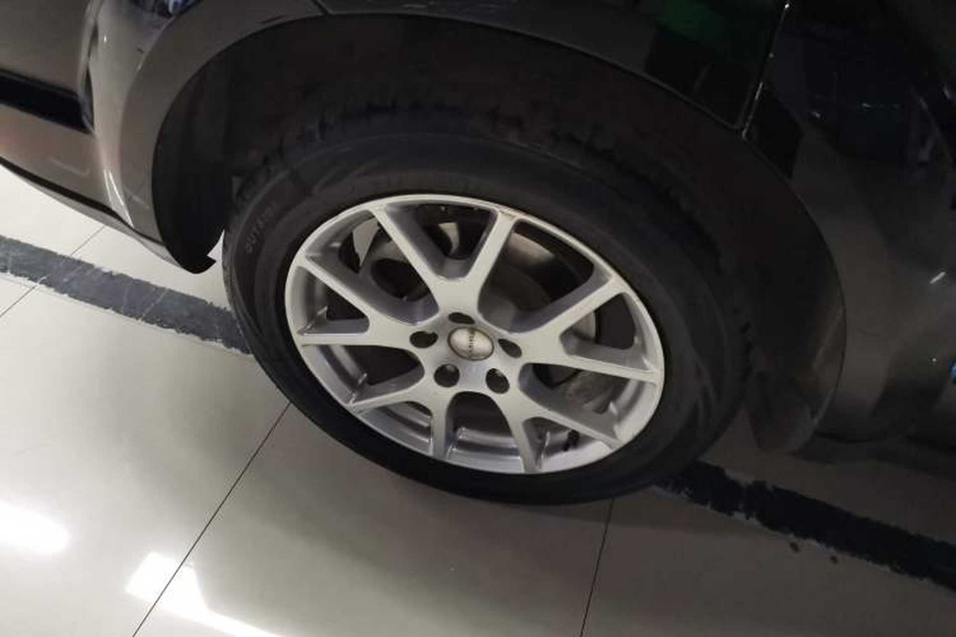 Used Dodge Journey 2015 2.0TD Four-Wheel Drive Luxury Edition Right Rear Wheel Hub