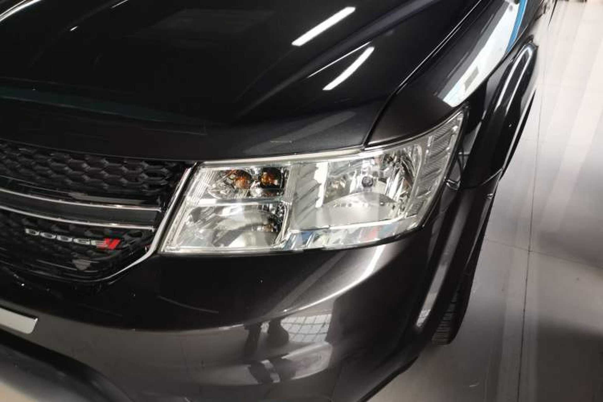 Used Dodge Journey 2015 2.0TD Four-Wheel Drive Luxury Edition Left Front Headlight