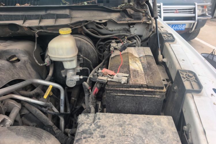 Used Dodge Journey  Engine Bay Left
