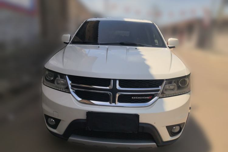 Used Dodge Journey 2015 2.0TD Four-Wheel Drive Luxury Edition Front