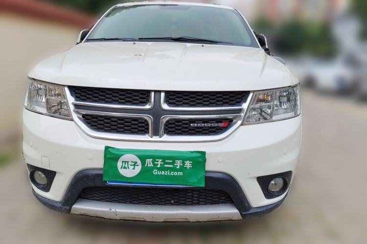 Used Dodge Journey 2015 2.0TD Four-Wheel Drive Luxury Edition Front