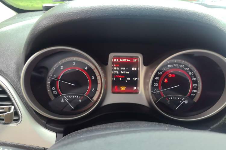 Used Dodge Journey 2015 2.0TD Four-Wheel Drive Luxury Edition Instrument Cluster