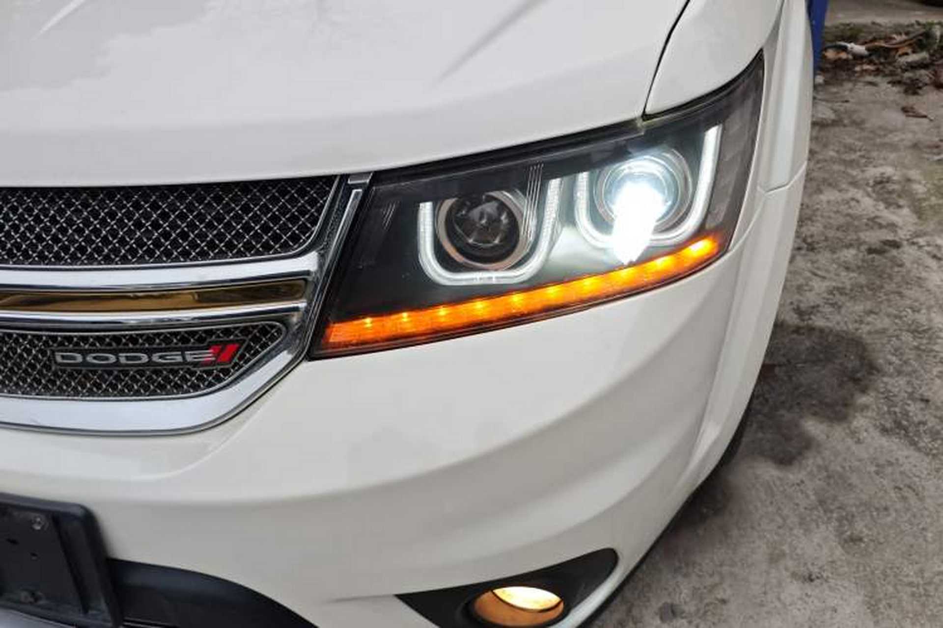 Used Dodge Journey 2015 2.0TD Four-Wheel Drive Luxury Edition Left Front Headlight