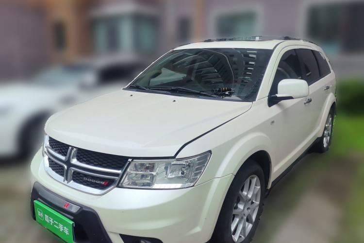 Used Dodge Journey 2015 2.0TD Four-Wheel Drive Luxury Edition Guazi used car, China used car export, Used car for sale, Used  cars, Cheapest cars for sale