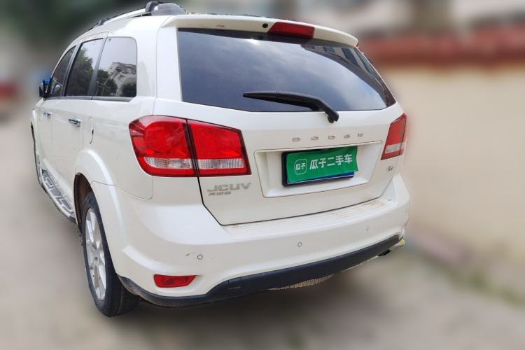 Used Dodge Journey 2015 2.0TD Four-Wheel Drive Luxury Edition Rear Left 45 Deg