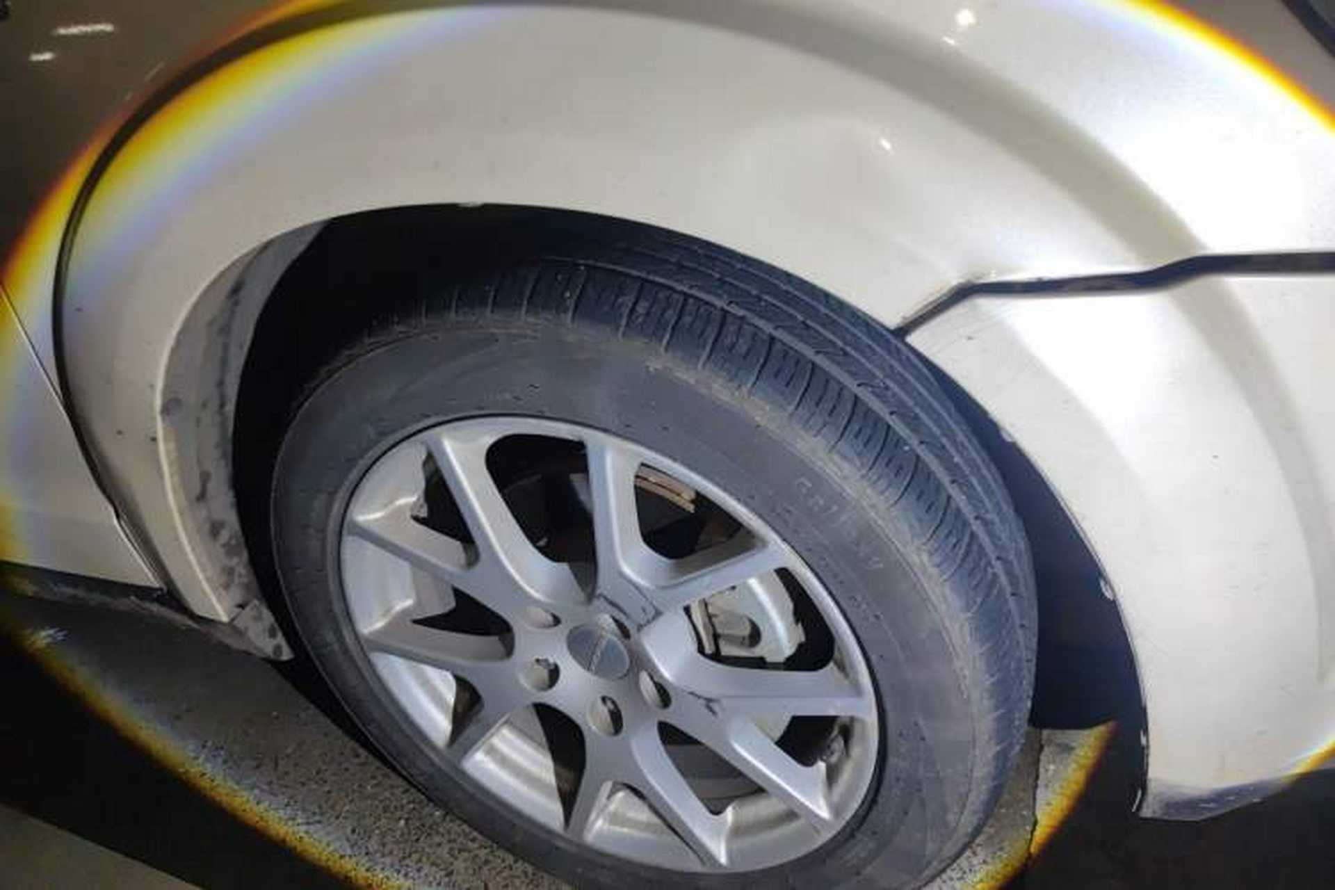 Used Dodge Journey 2015 2.0TD Four-Wheel Drive Luxury Edition Right Front Wheel Hub