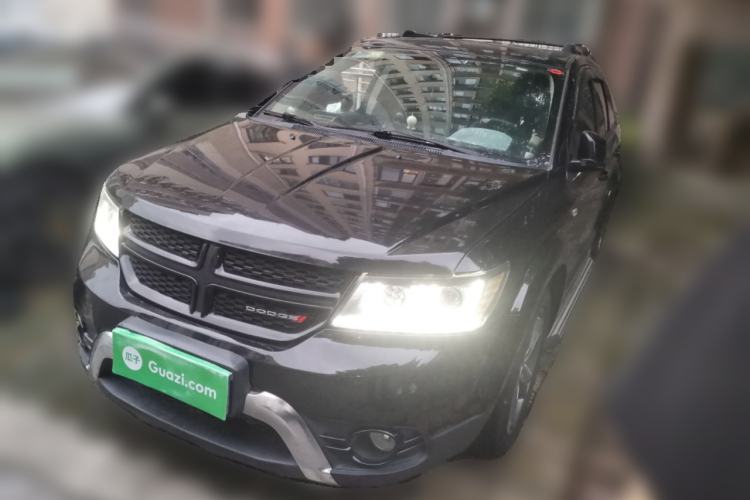 Used Dodge Journey 2016 2.4L Two-Wheel-Drive Touring Edition Guazi used car, China used car export, Used car for sale, Used  cars, Cheapest cars for sale