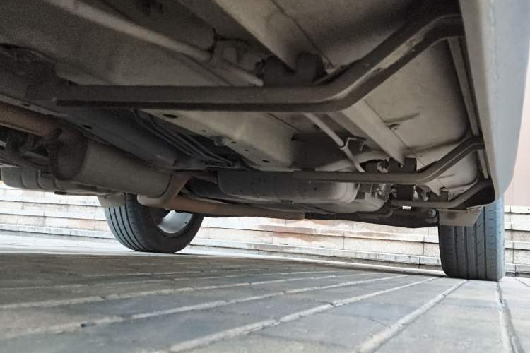 Used Dodge Journey 2016 2.4L Two-Wheel-Drive Touring Edition Chassis Front Left