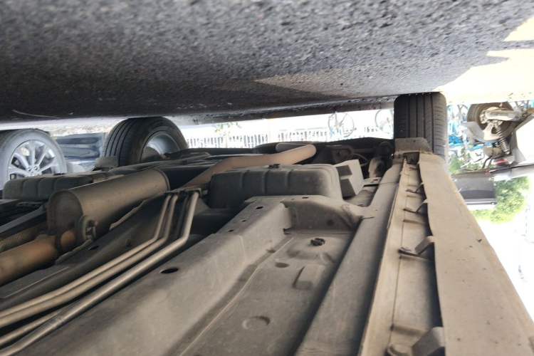 Used Dodge Journey 2016 2.4L Two-Wheel-Drive Touring Edition Chassis Front Right