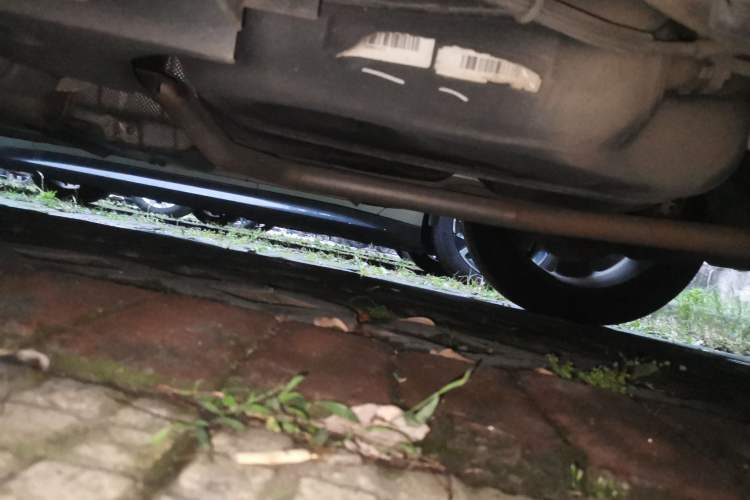Used Dodge Journey 2016 2.4L Two-Wheel-Drive Touring Edition Chassis Rear Left