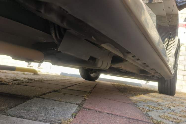 Used Dodge Journey 2016 2.4L Two-Wheel-Drive Touring Edition Chassis Rear Right