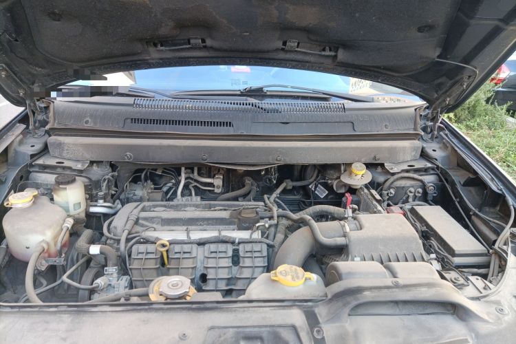 Used Dodge Journey 2016 2.4L Two-Wheel-Drive Touring Edition Engine Bay