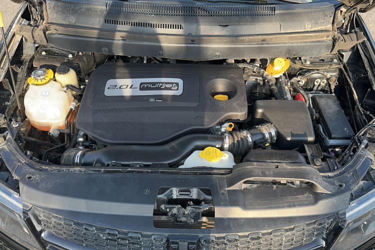 Used Dodge Journey 2016 2.0TD Four-Wheel Drive Touring Edition Engine Bay